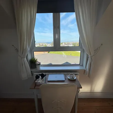 Luxury By The Sea * Bunbeg